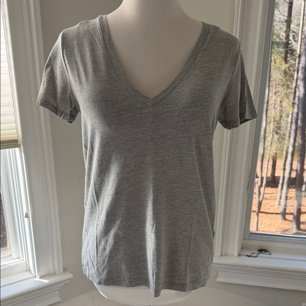 J. Crew Heather Gray V-Neck Tee, Small, NWOT